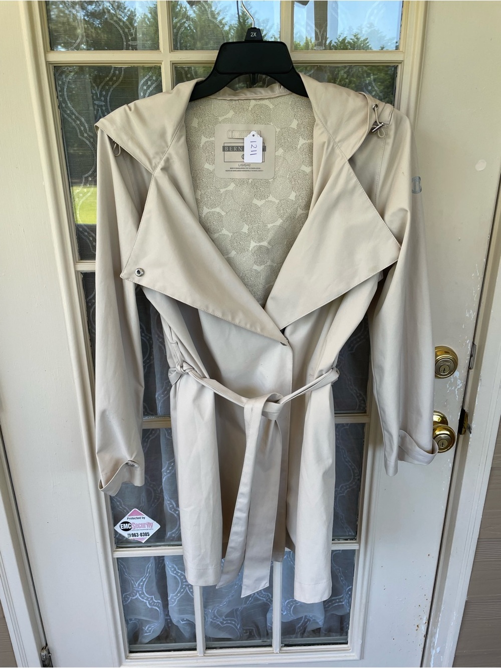 Bernardo Hooded Rain Jacket Trench Coat Large Beige Cream Belted Water Resistant